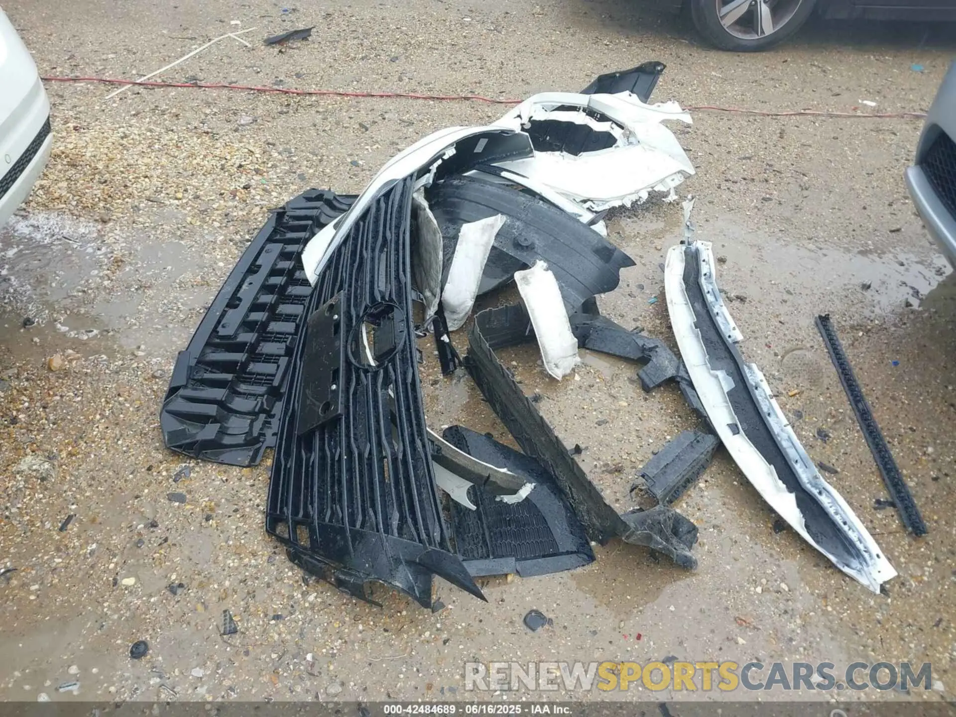 12 Photograph of a damaged car 1N4BL4DV2RN329074 NISSAN ALTIMA 2024