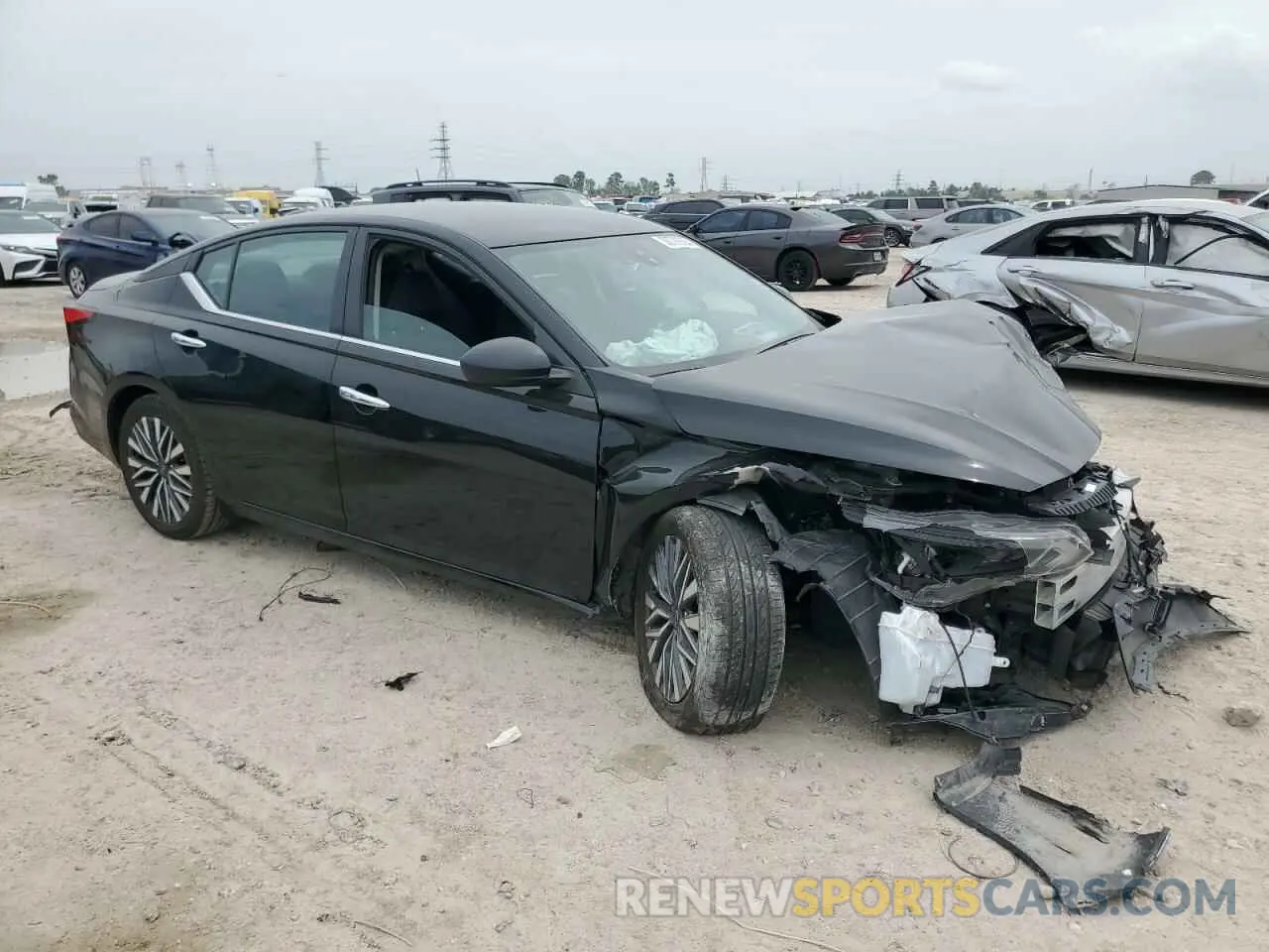4 Photograph of a damaged car 1N4BL4DV2RN335764 NISSAN ALTIMA 2024