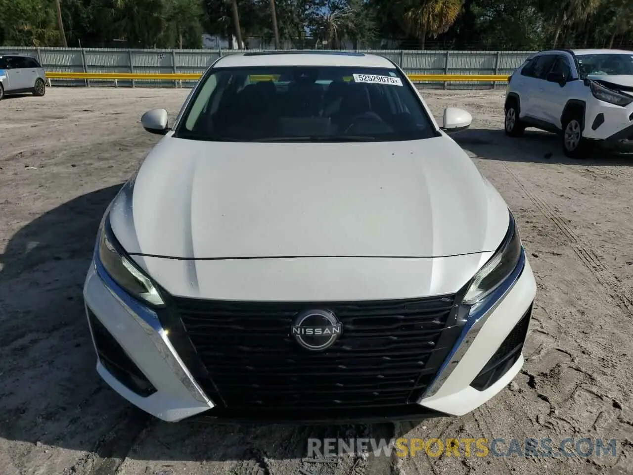 5 Photograph of a damaged car 1N4BL4DV2RN340916 NISSAN ALTIMA 2024