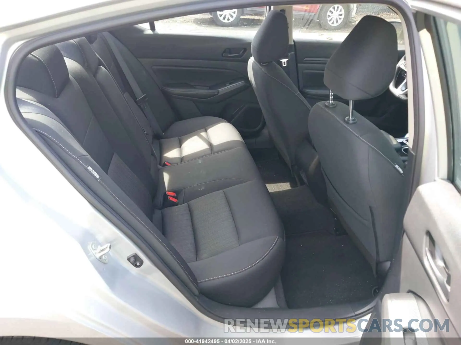 8 Photograph of a damaged car 1N4BL4DV2RN391199 NISSAN ALTIMA 2024