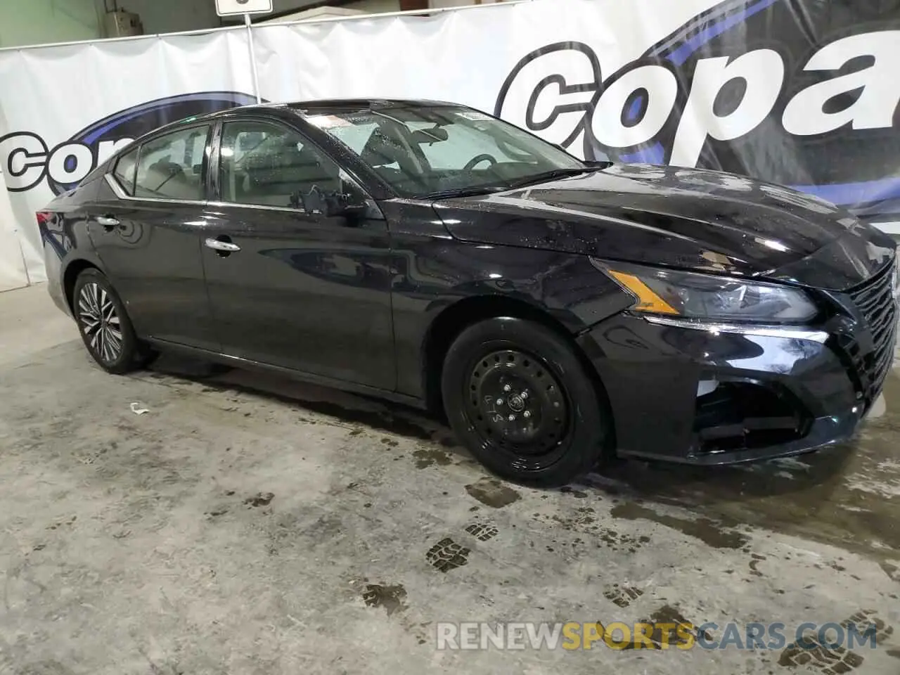 4 Photograph of a damaged car 1N4BL4DV2RN397018 NISSAN ALTIMA 2024