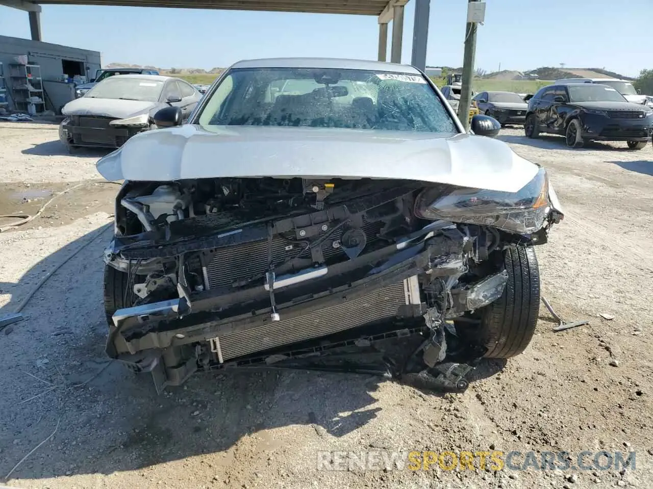 5 Photograph of a damaged car 1N4BL4DV2RN410625 NISSAN ALTIMA 2024