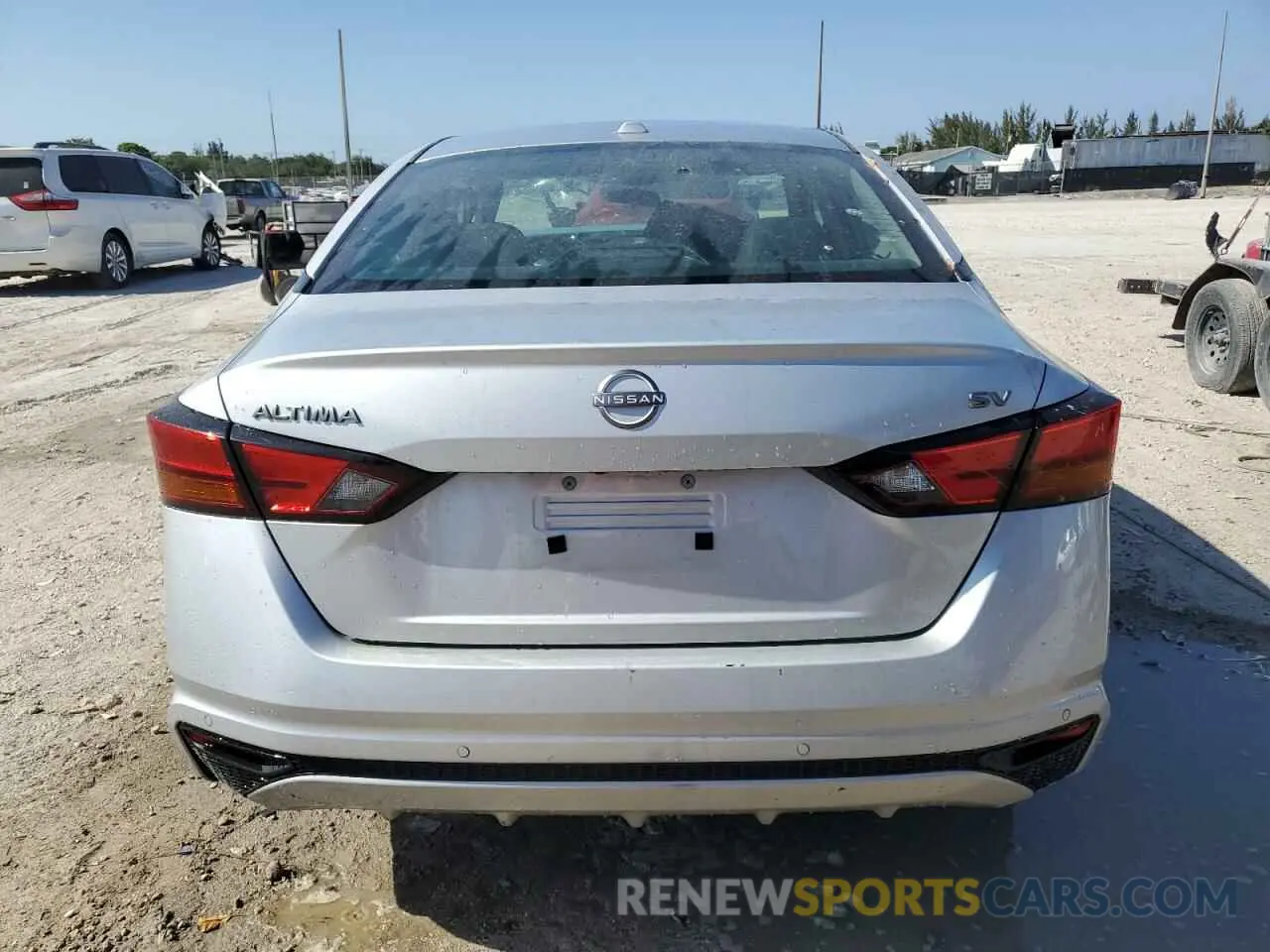 6 Photograph of a damaged car 1N4BL4DV2RN410625 NISSAN ALTIMA 2024