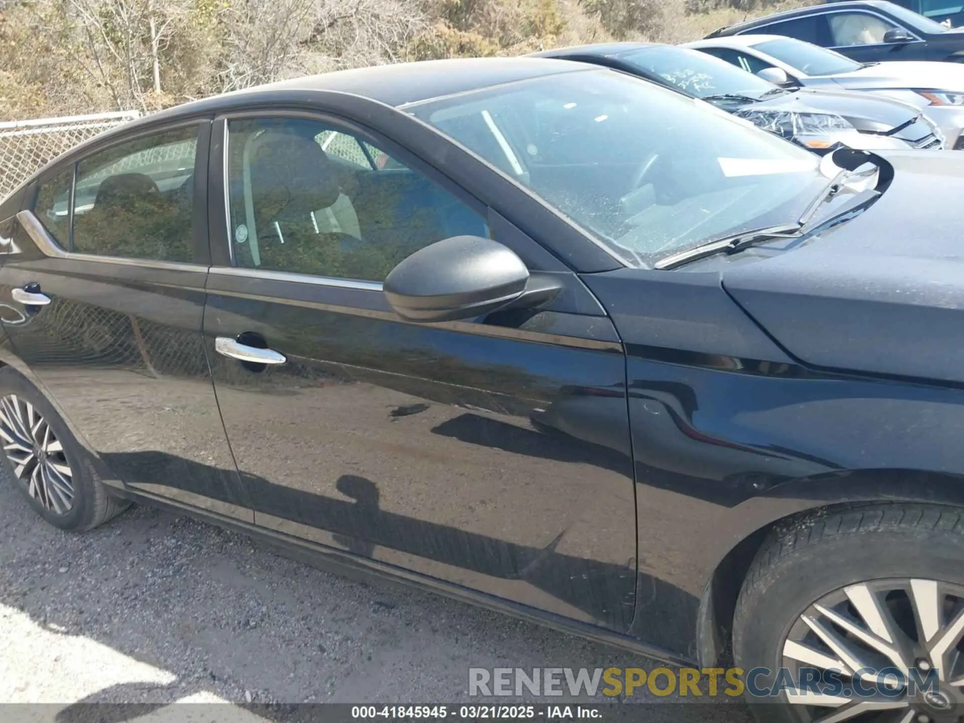 13 Photograph of a damaged car 1N4BL4DV3RN305351 NISSAN ALTIMA 2024