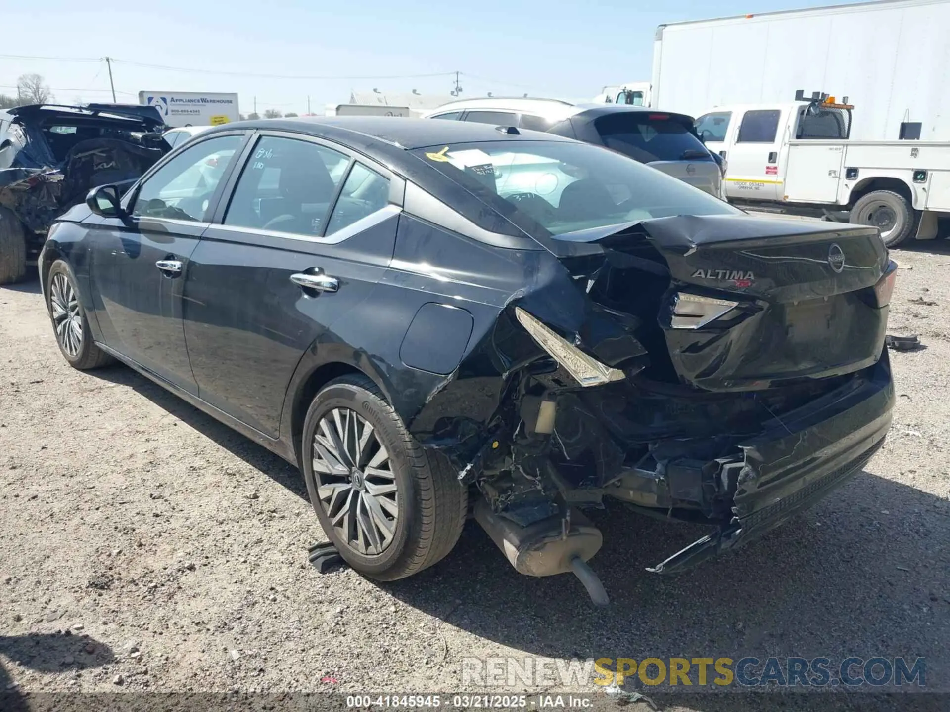 3 Photograph of a damaged car 1N4BL4DV3RN305351 NISSAN ALTIMA 2024