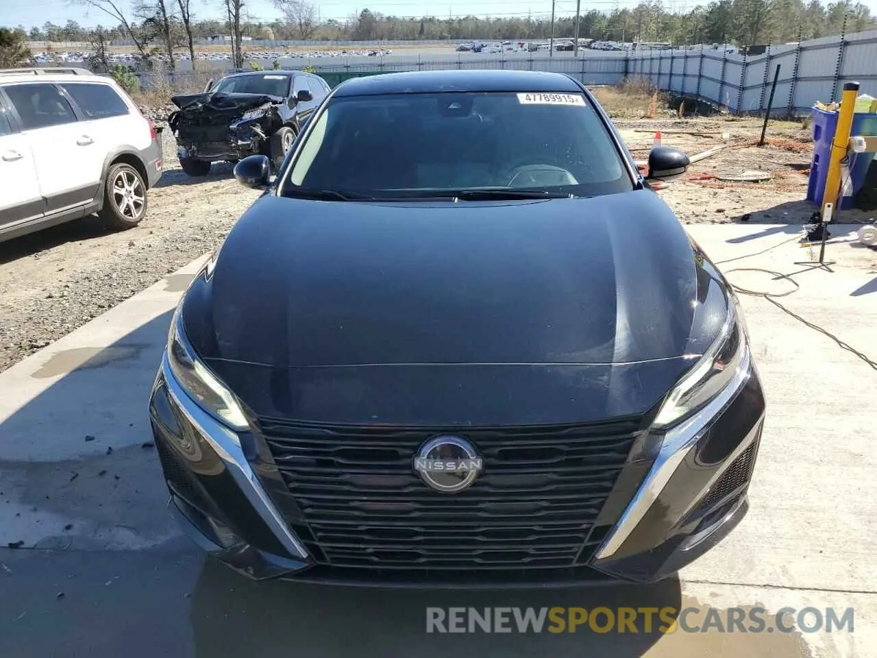 5 Photograph of a damaged car 1N4BL4DV3RN313420 NISSAN ALTIMA 2024