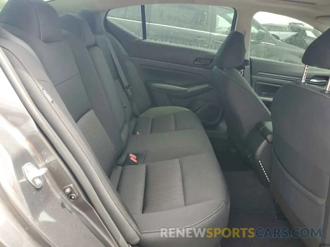 10 Photograph of a damaged car 1N4BL4DV3RN316690 NISSAN ALTIMA 2024