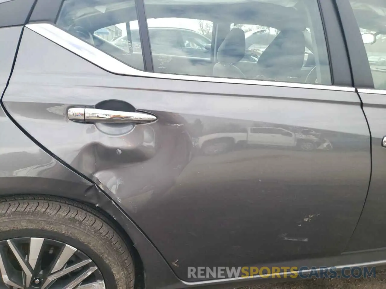 10 Photograph of a damaged car 1N4BL4DV3RN328807 NISSAN ALTIMA 2024