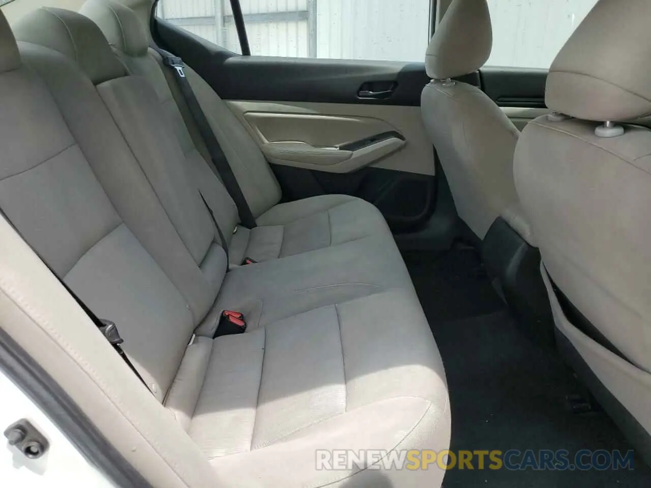 10 Photograph of a damaged car 1N4BL4DV3RN334784 NISSAN ALTIMA 2024