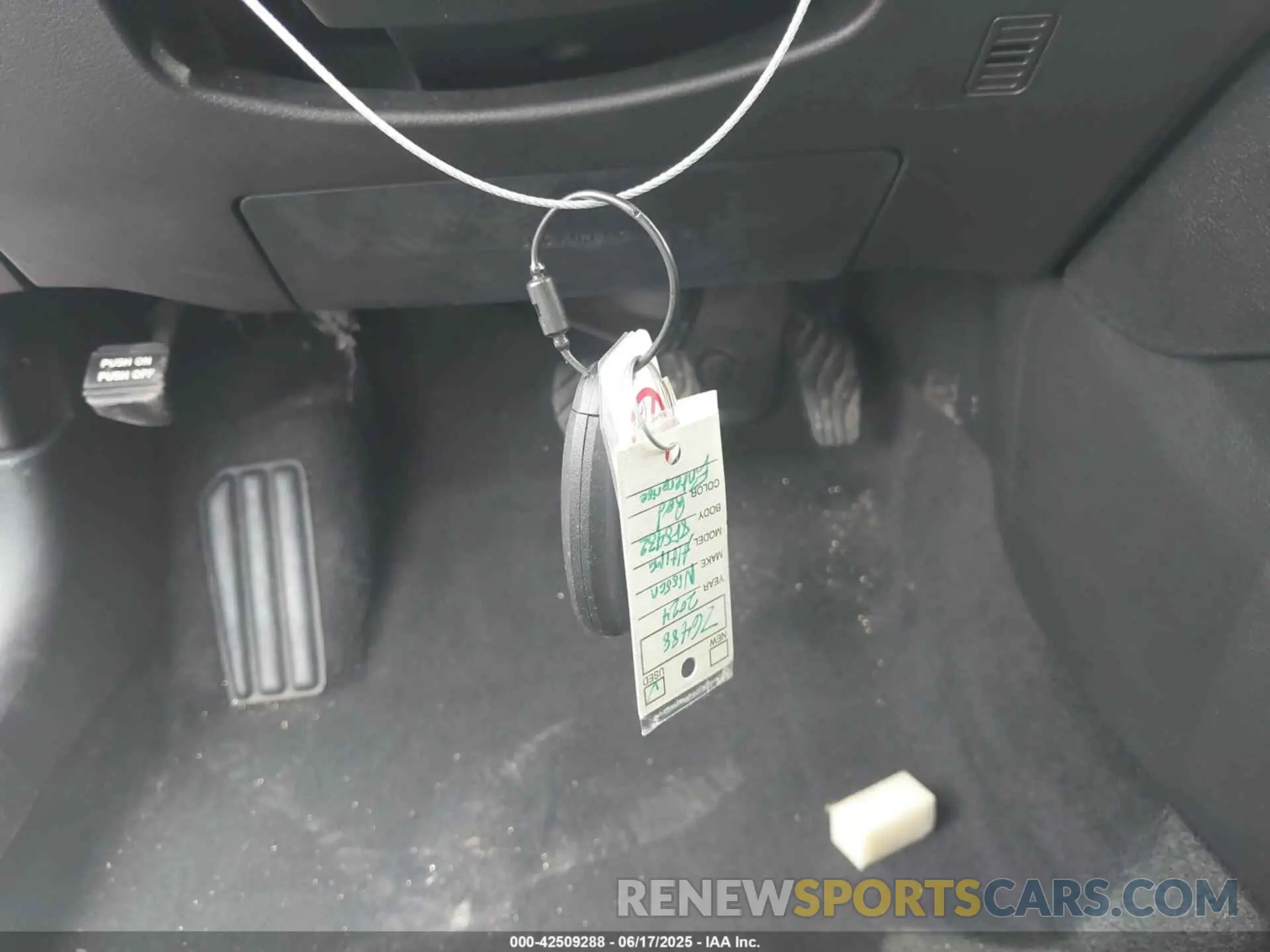 11 Photograph of a damaged car 1N4BL4DV3RN335949 NISSAN ALTIMA 2024