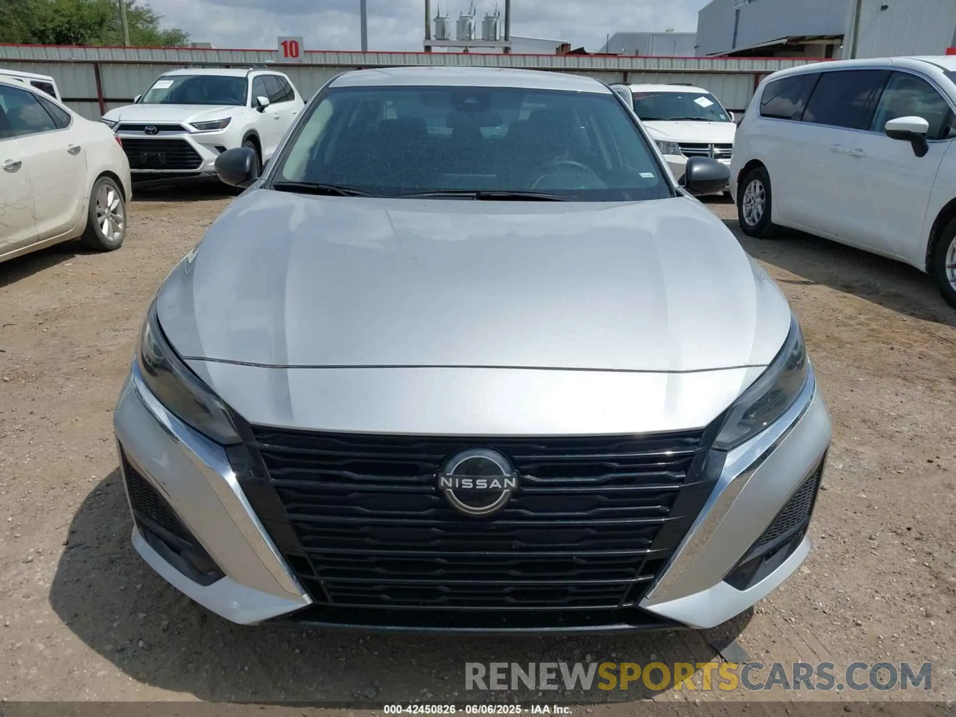 11 Photograph of a damaged car 1N4BL4DV3RN340844 NISSAN ALTIMA 2024