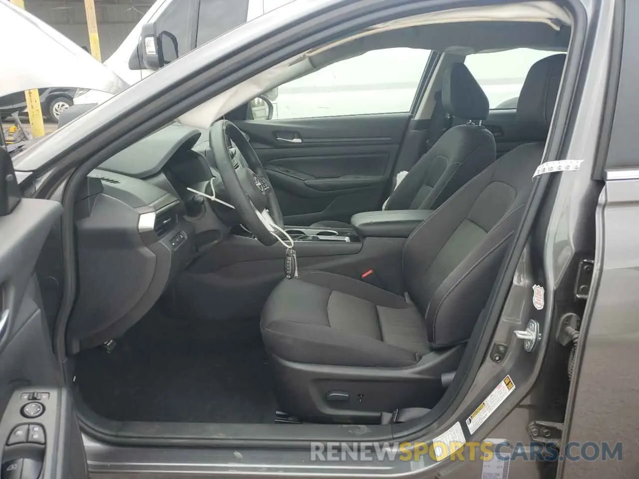 7 Photograph of a damaged car 1N4BL4DV3RN379692 NISSAN ALTIMA 2024