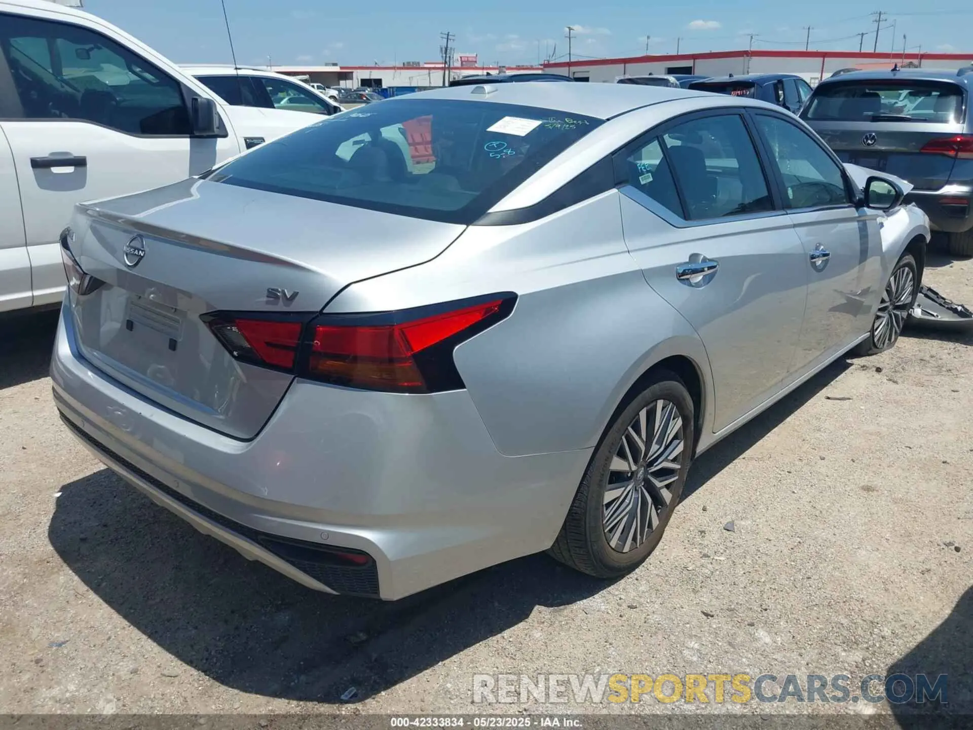 4 Photograph of a damaged car 1N4BL4DV3RN388862 NISSAN ALTIMA 2024