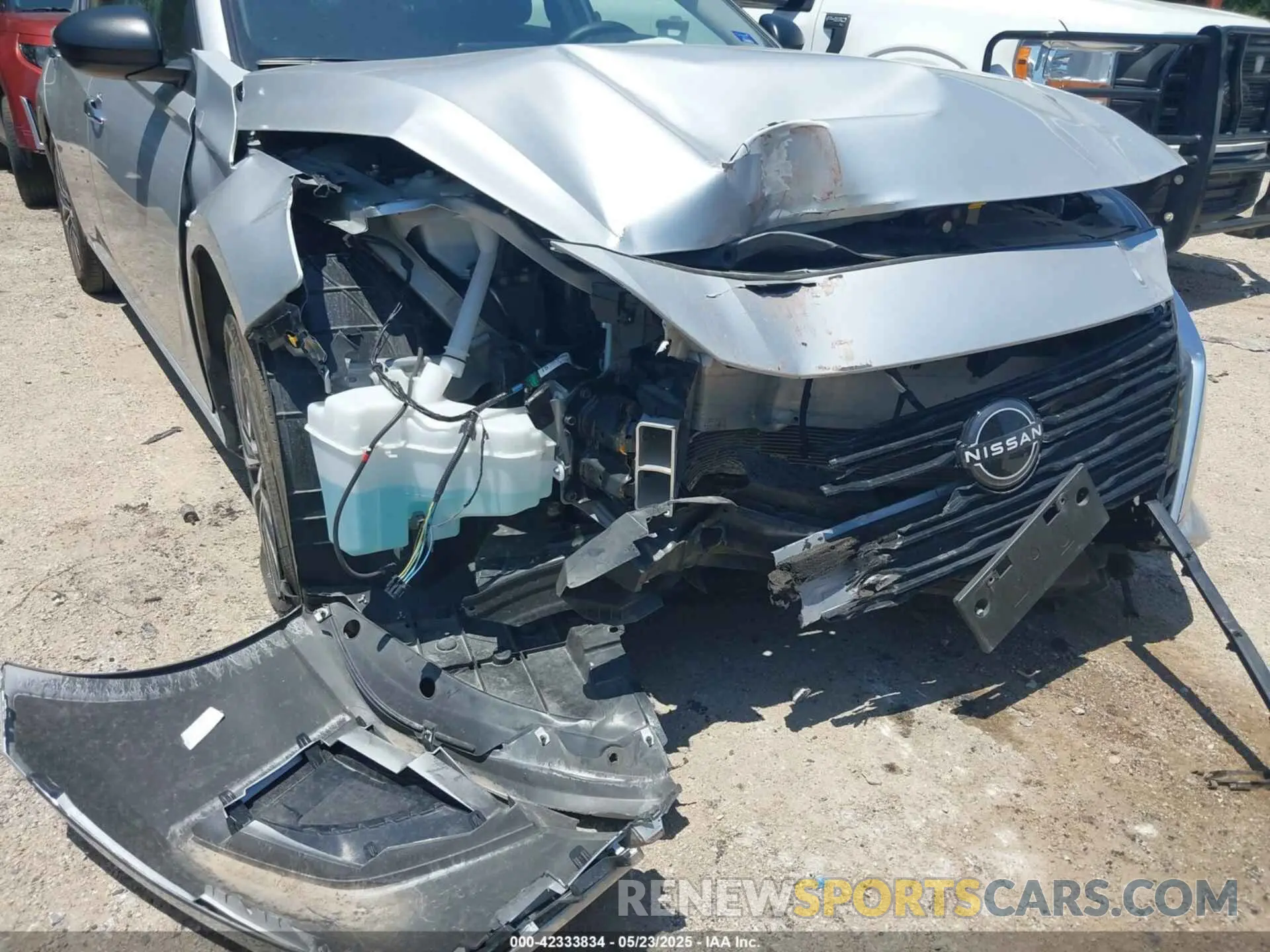 6 Photograph of a damaged car 1N4BL4DV3RN388862 NISSAN ALTIMA 2024