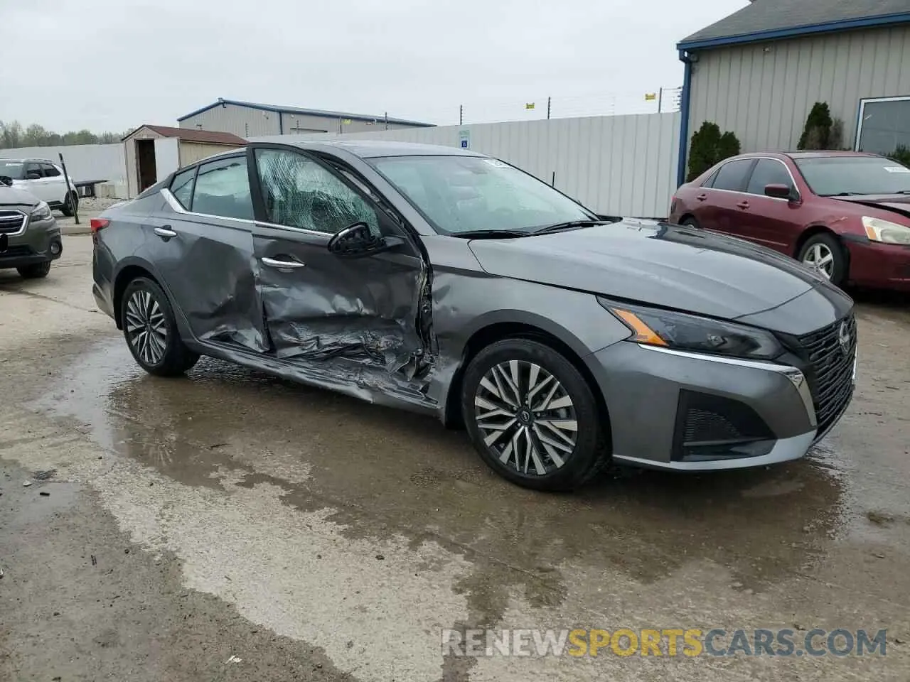 4 Photograph of a damaged car 1N4BL4DV3RN396279 NISSAN ALTIMA 2024