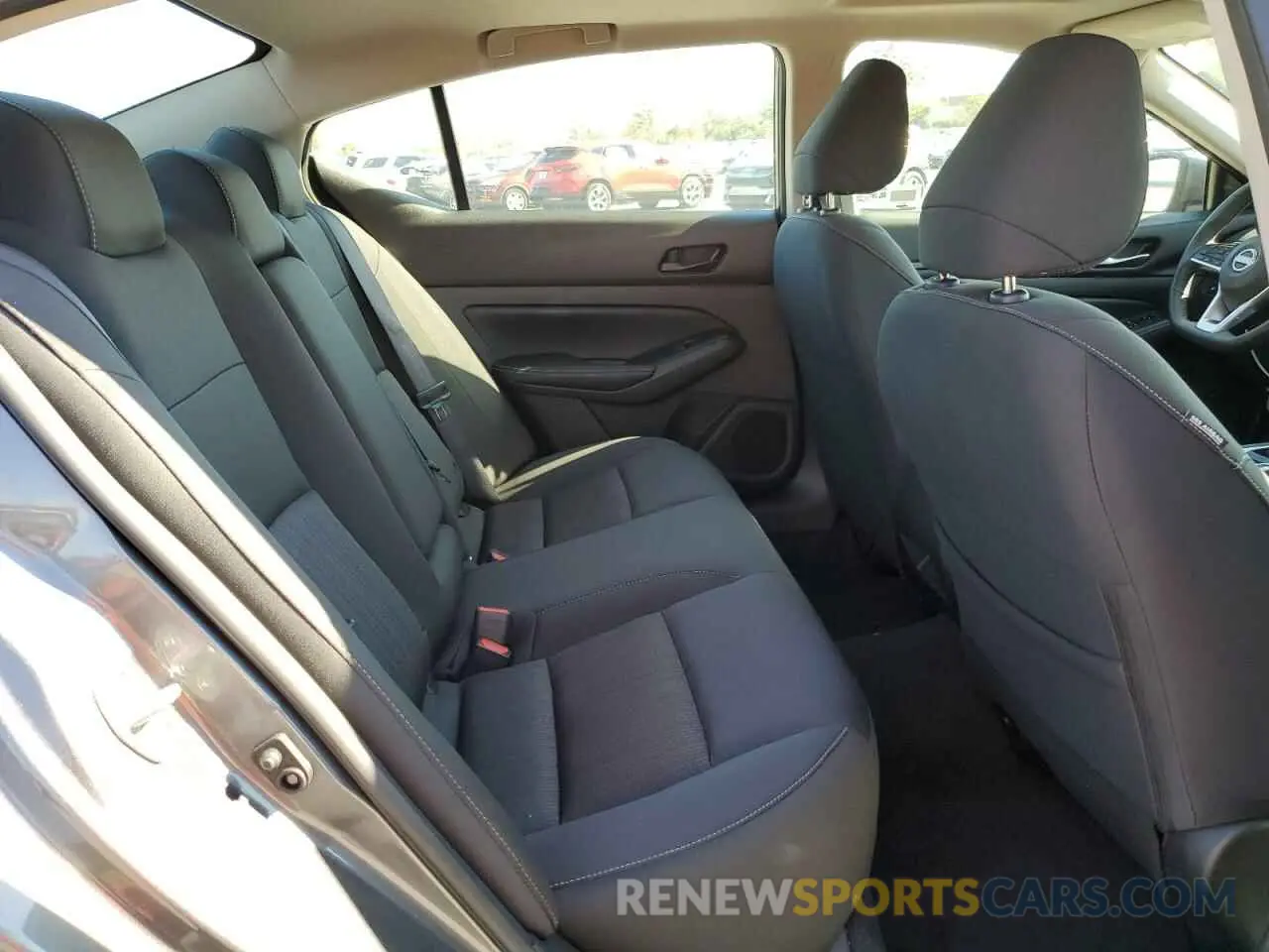 10 Photograph of a damaged car 1N4BL4DV3RN415834 NISSAN ALTIMA 2024
