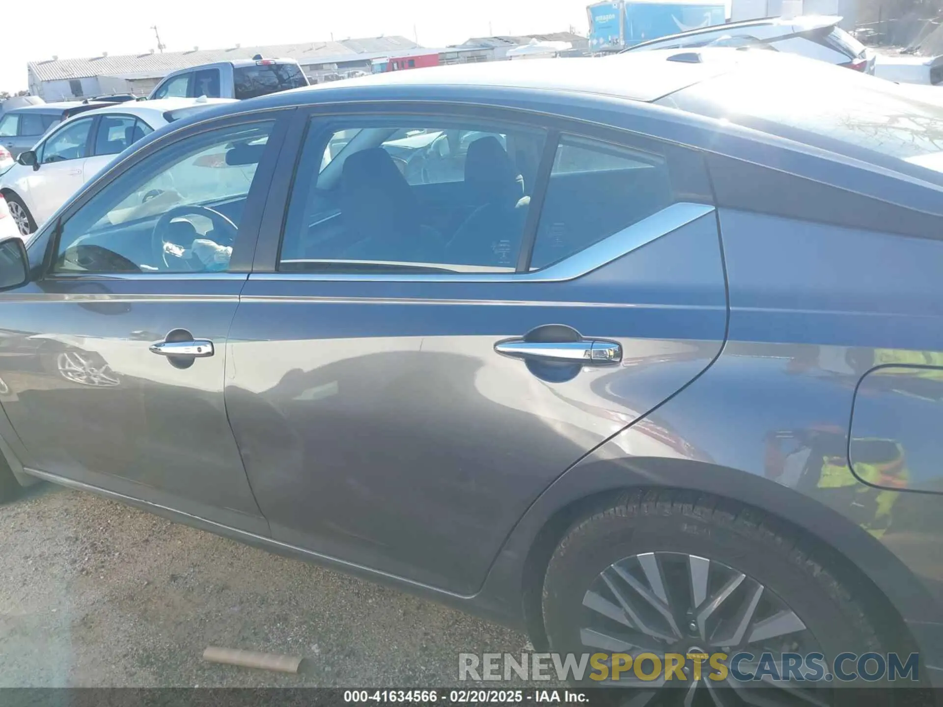 14 Photograph of a damaged car 1N4BL4DV3RN417955 NISSAN ALTIMA 2024