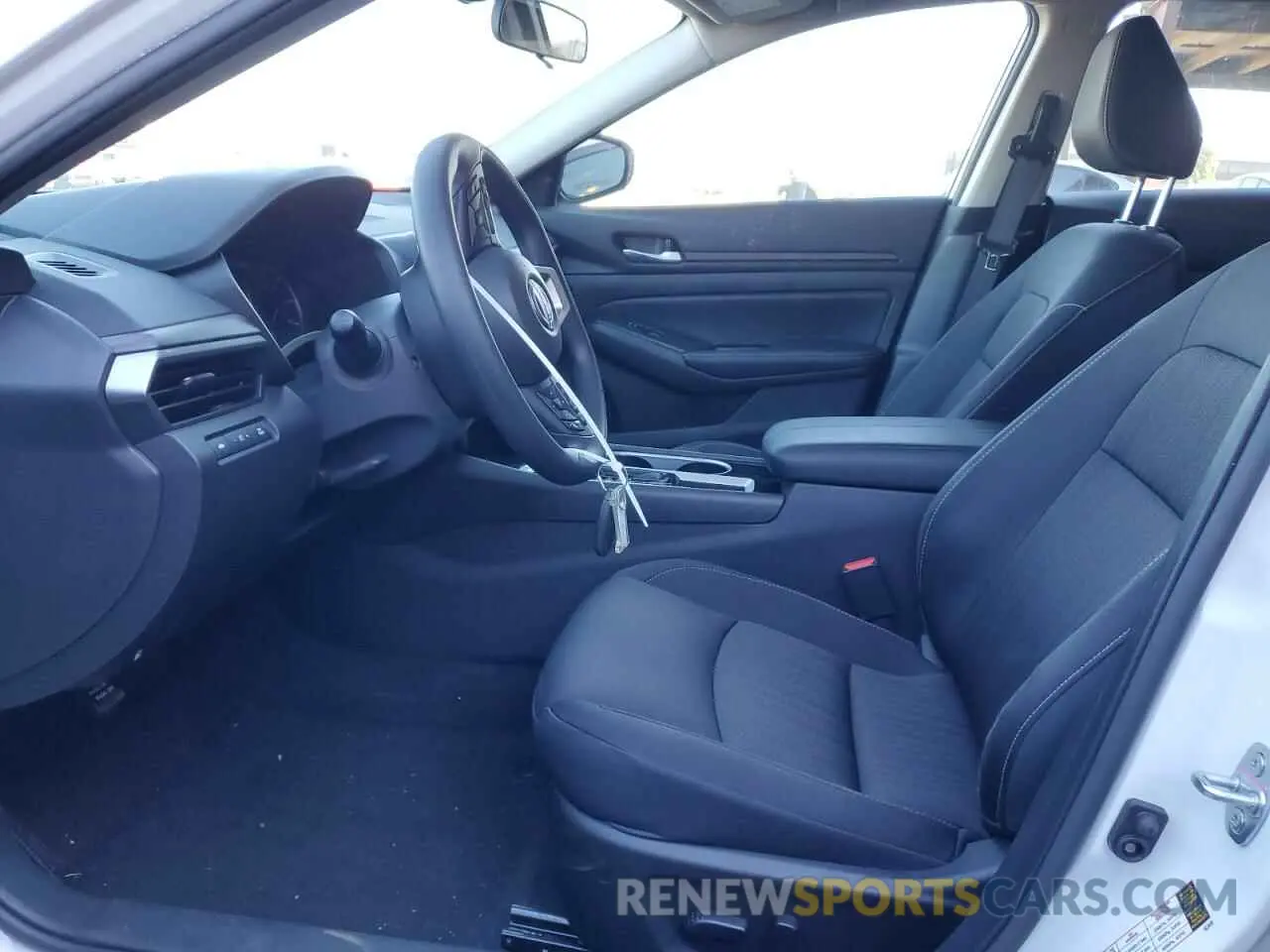 7 Photograph of a damaged car 1N4BL4DV3RN420483 NISSAN ALTIMA 2024