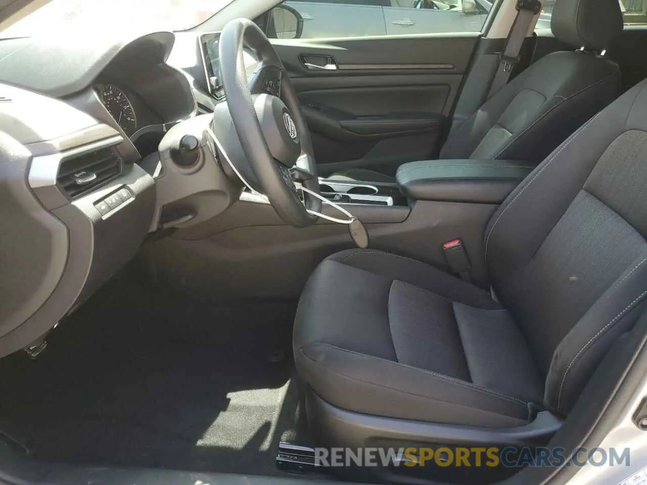 7 Photograph of a damaged car 1N4BL4DV4RN315483 NISSAN ALTIMA 2024