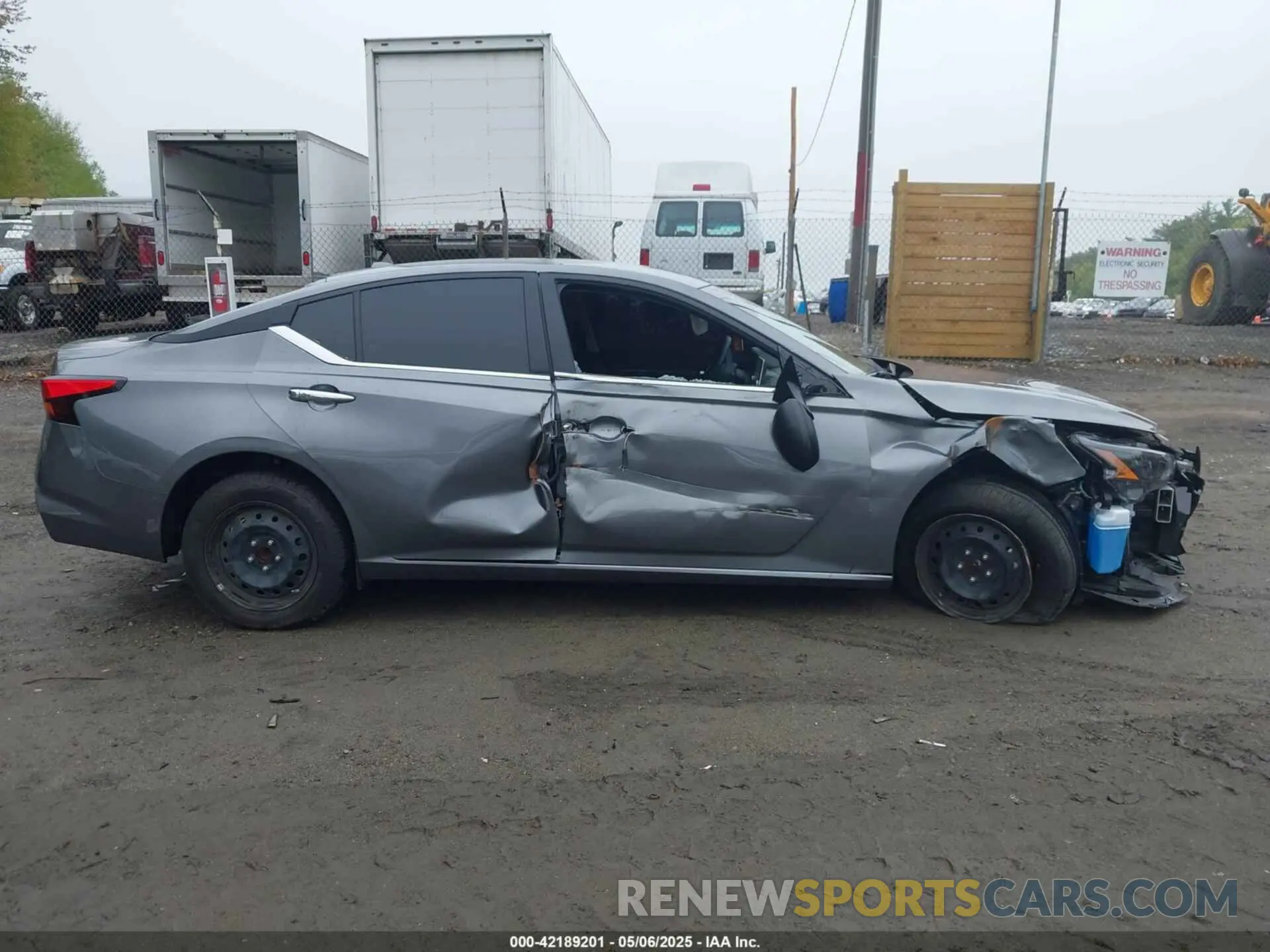12 Photograph of a damaged car 1N4BL4DV4RN323079 NISSAN ALTIMA 2024