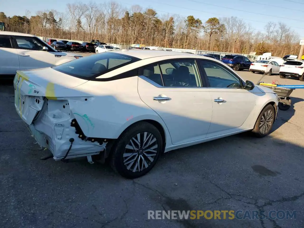 3 Photograph of a damaged car 1N4BL4DV4RN334907 NISSAN ALTIMA 2024