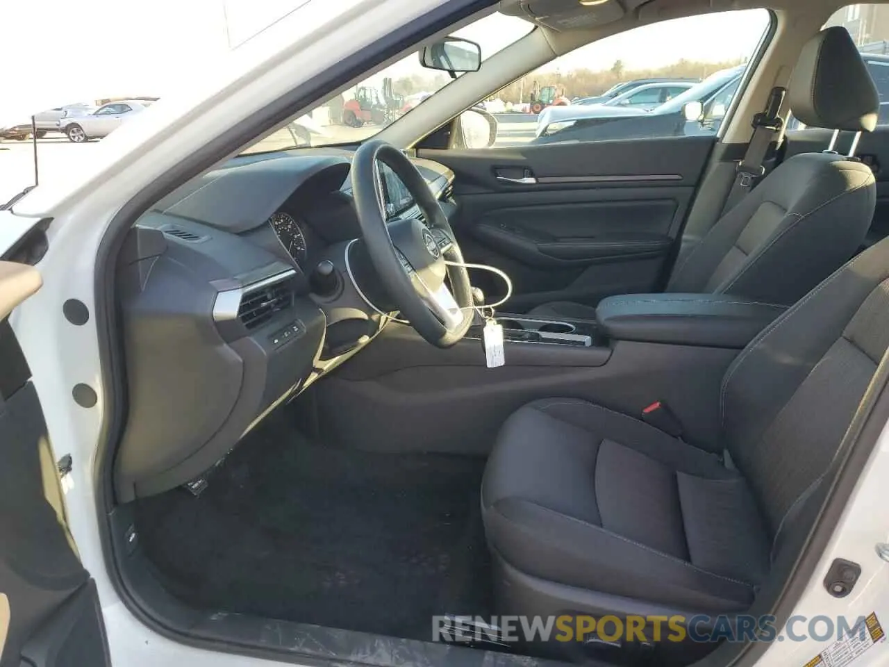 7 Photograph of a damaged car 1N4BL4DV4RN334907 NISSAN ALTIMA 2024