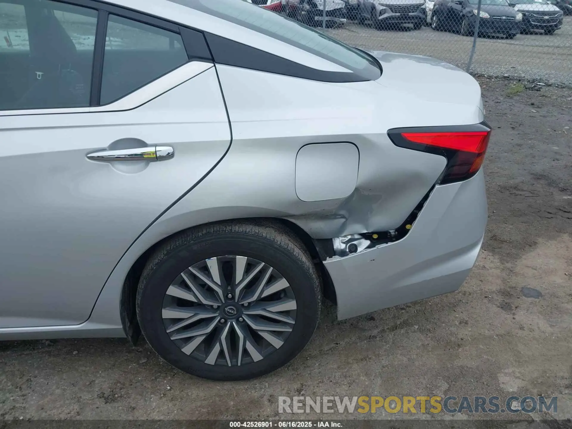 6 Photograph of a damaged car 1N4BL4DV4RN338570 NISSAN ALTIMA 2024