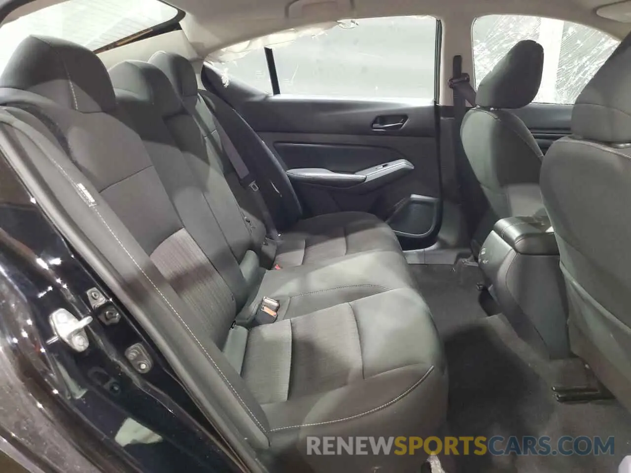 10 Photograph of a damaged car 1N4BL4DV4RN341954 NISSAN ALTIMA 2024