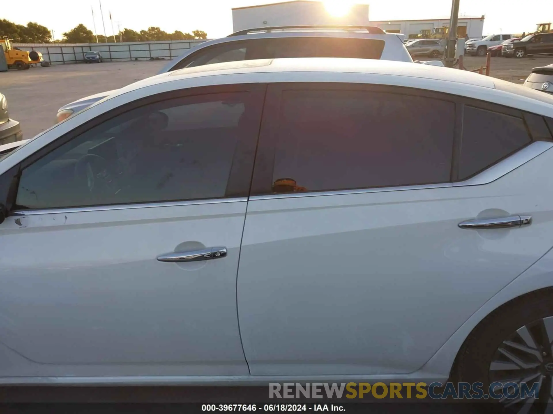 14 Photograph of a damaged car 1N4BL4DV4RN352002 NISSAN ALTIMA 2024
