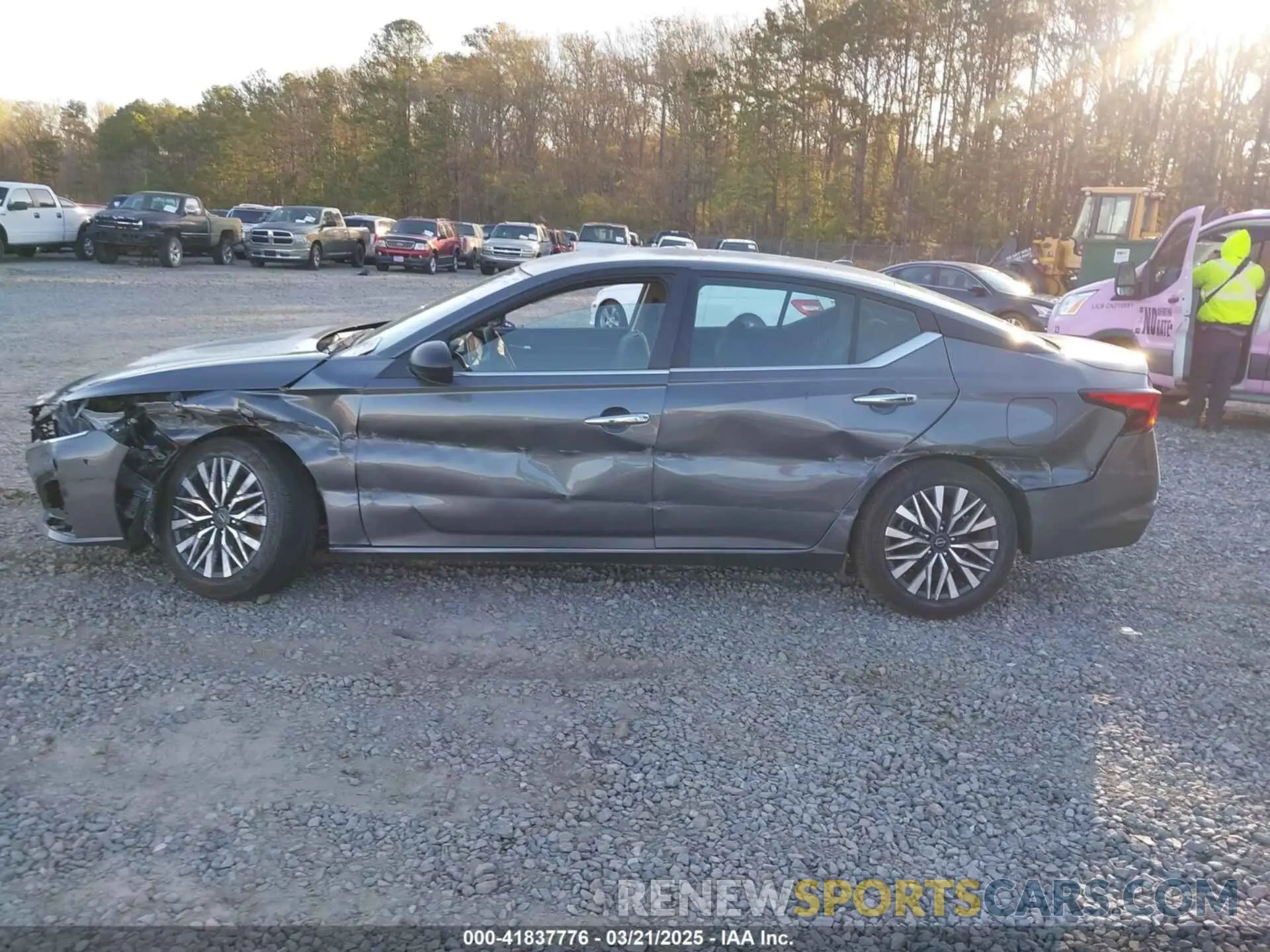 14 Photograph of a damaged car 1N4BL4DV4RN356549 NISSAN ALTIMA 2024