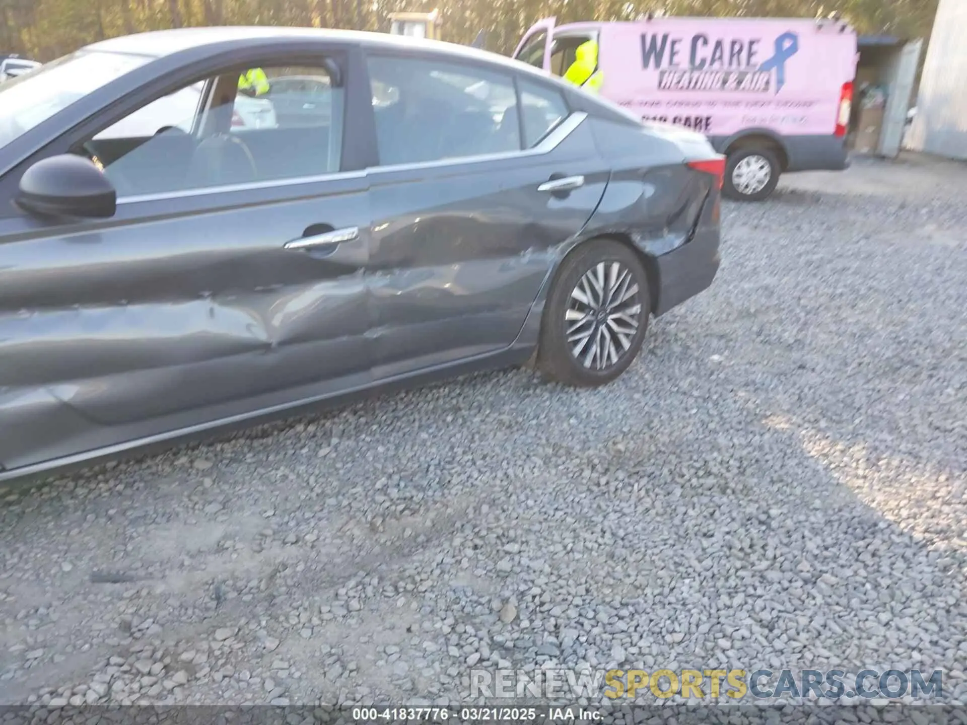 17 Photograph of a damaged car 1N4BL4DV4RN356549 NISSAN ALTIMA 2024