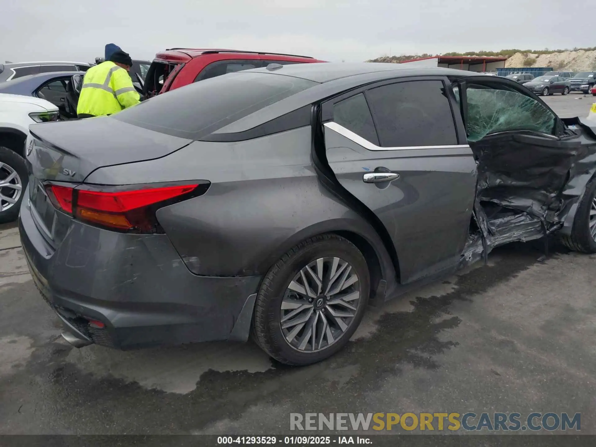 17 Photograph of a damaged car 1N4BL4DV4RN376672 NISSAN ALTIMA 2024