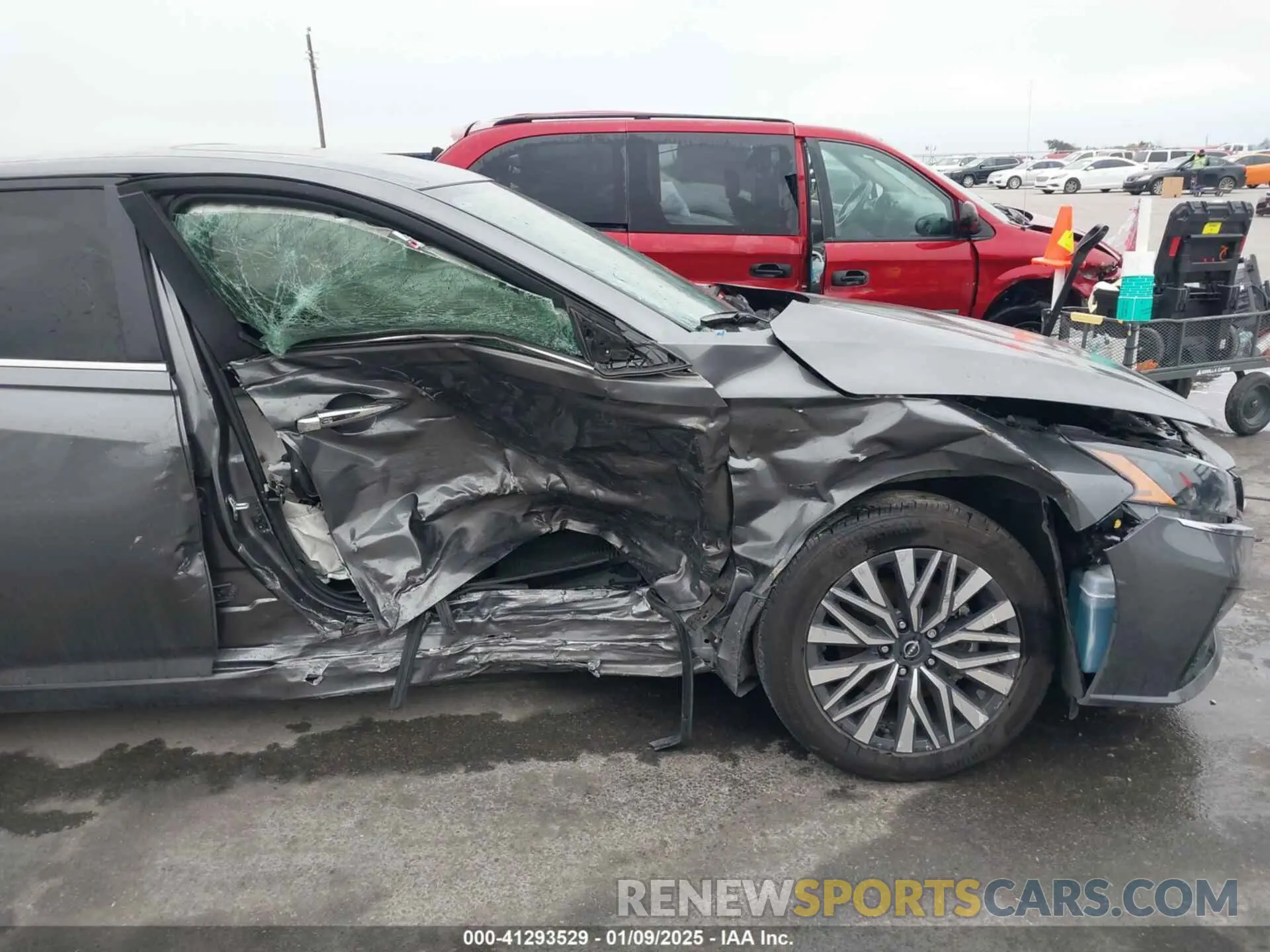 6 Photograph of a damaged car 1N4BL4DV4RN376672 NISSAN ALTIMA 2024
