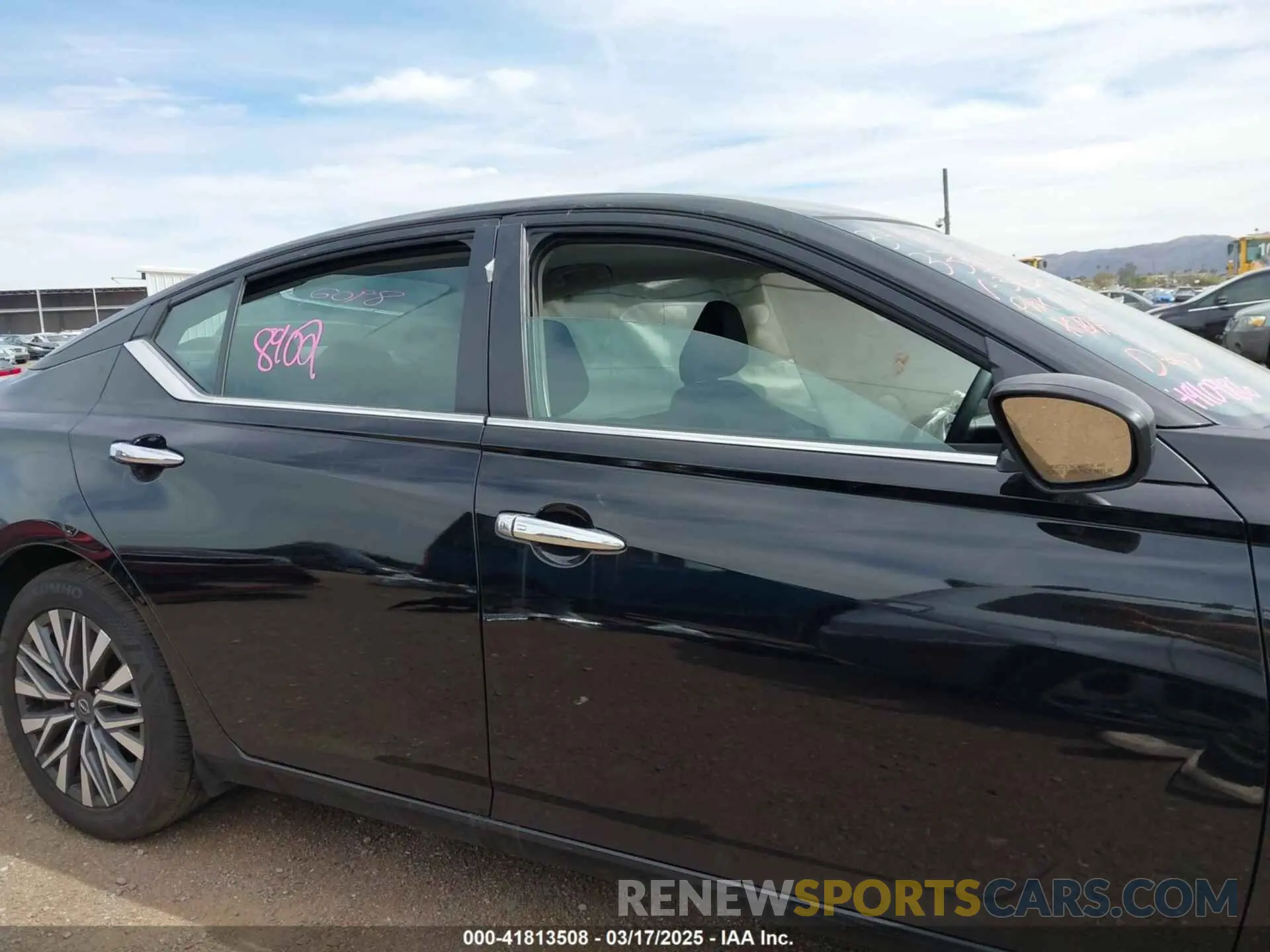 13 Photograph of a damaged car 1N4BL4DV4RN383203 NISSAN ALTIMA 2024