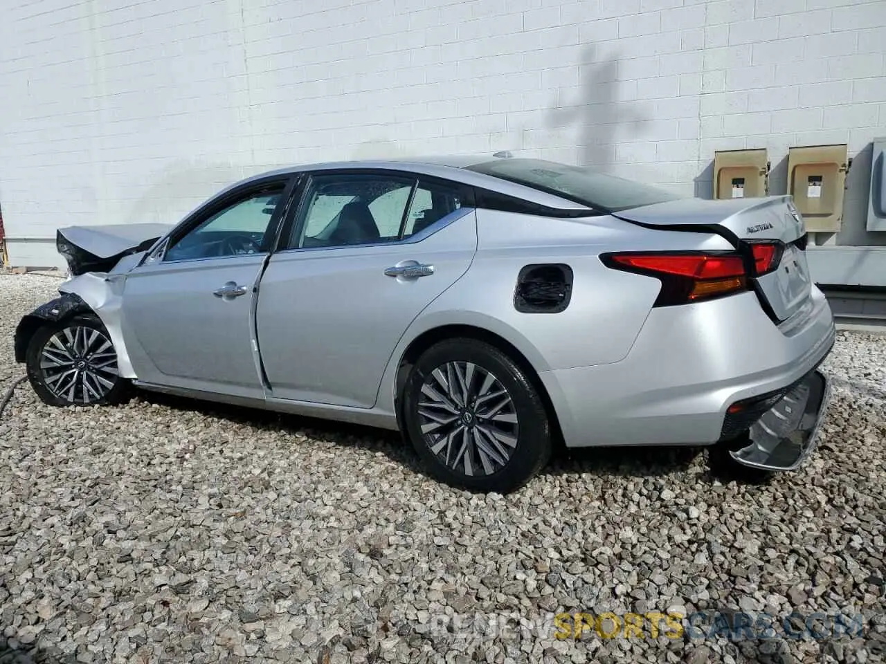 2 Photograph of a damaged car 1N4BL4DV4RN392306 NISSAN ALTIMA 2024