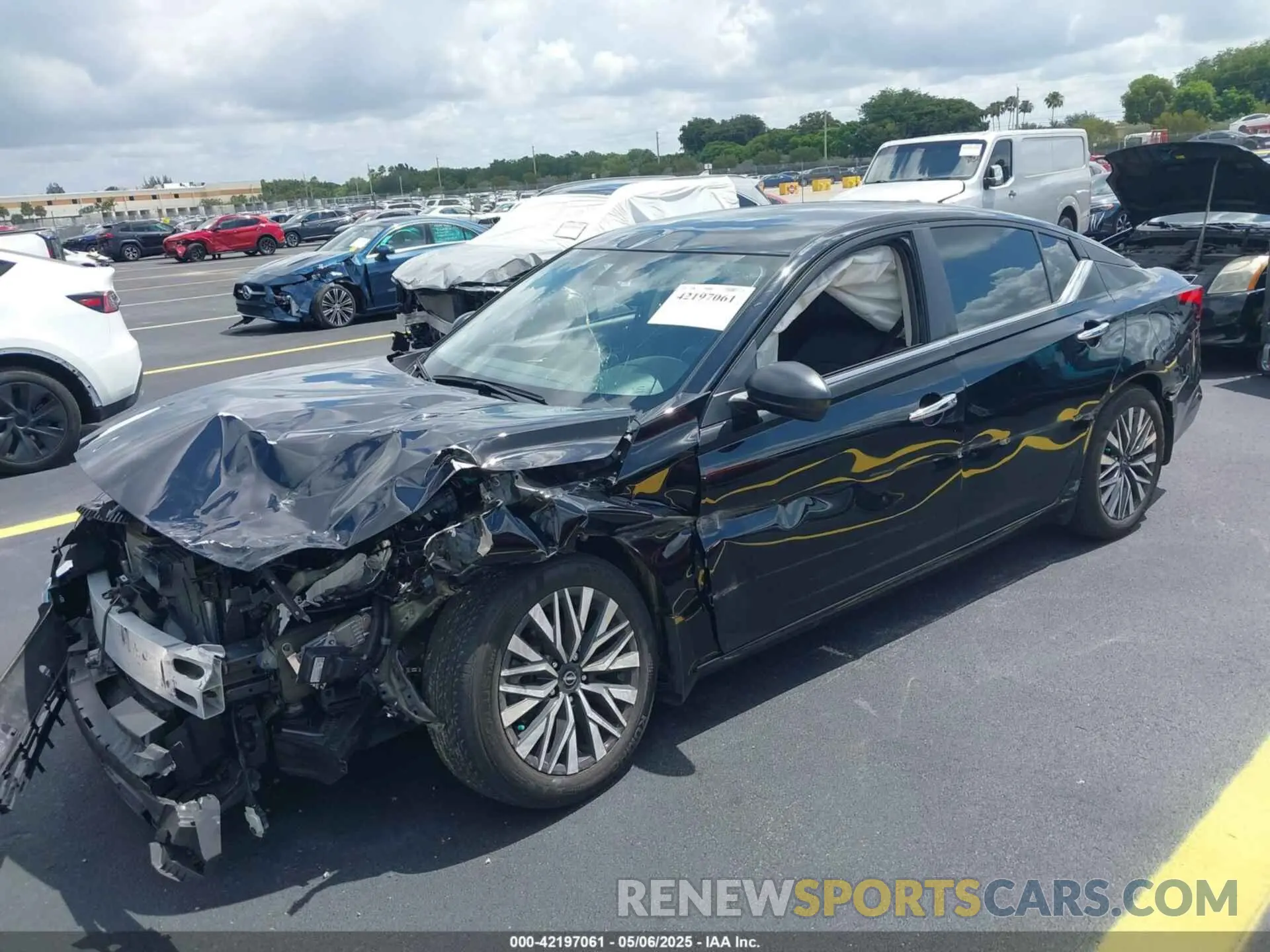 2 Photograph of a damaged car 1N4BL4DV4RN415115 NISSAN ALTIMA 2024