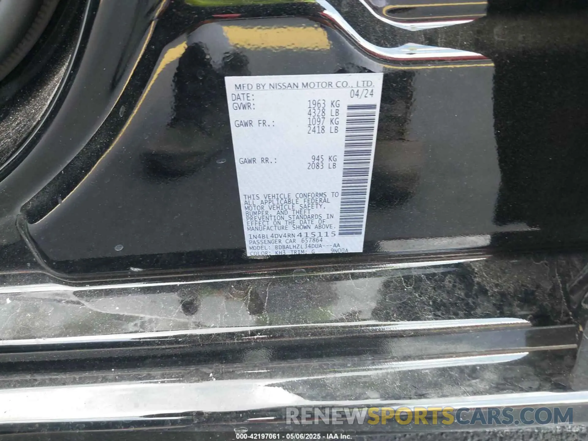 9 Photograph of a damaged car 1N4BL4DV4RN415115 NISSAN ALTIMA 2024