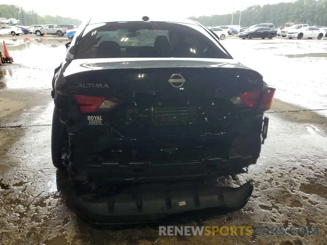 6 Photograph of a damaged car 1N4BL4DV5RN380682 NISSAN ALTIMA 2024
