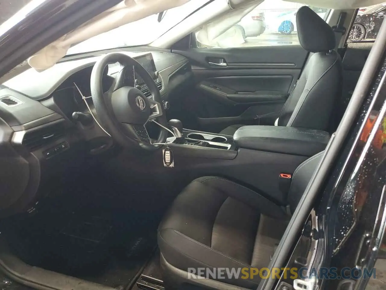 7 Photograph of a damaged car 1N4BL4DV5RN380682 NISSAN ALTIMA 2024