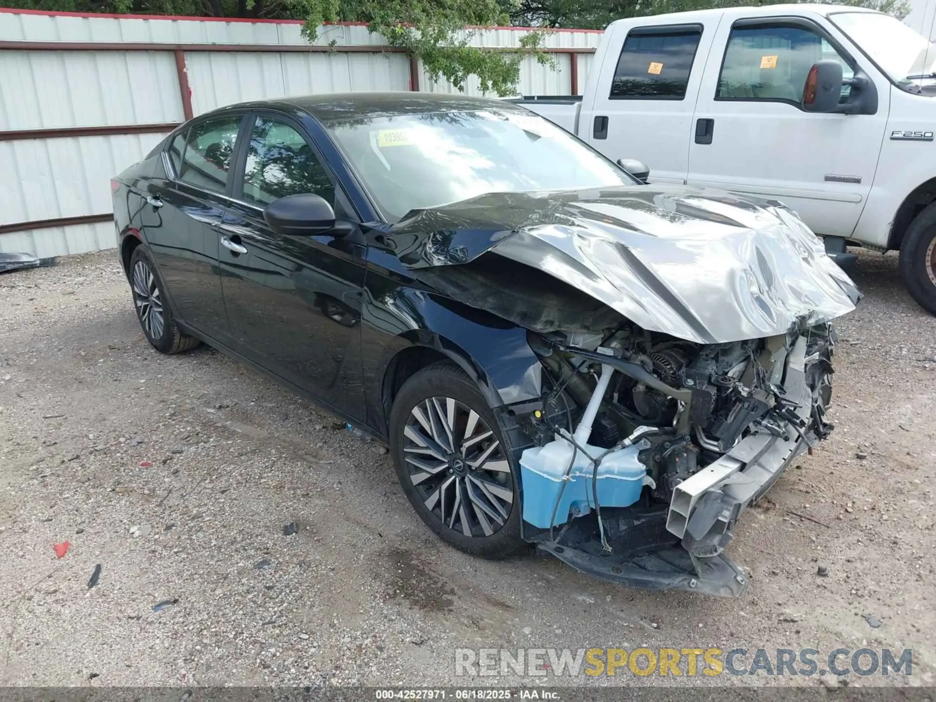 1 Photograph of a damaged car 1N4BL4DV5RN383369 NISSAN ALTIMA 2024