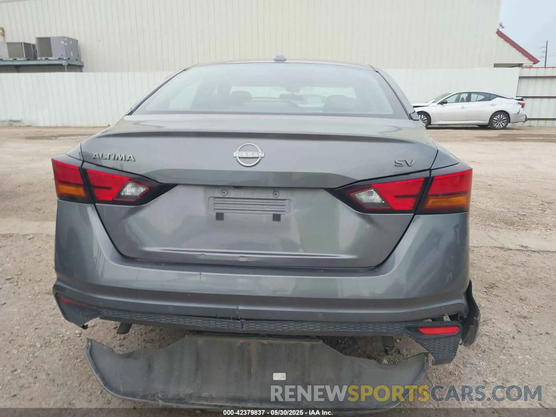 15 Photograph of a damaged car 1N4BL4DV5RN384568 NISSAN ALTIMA 2024