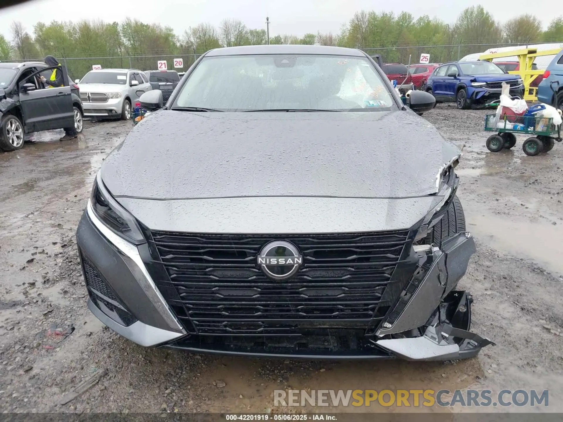 12 Photograph of a damaged car 1N4BL4DV5RN424969 NISSAN ALTIMA 2024