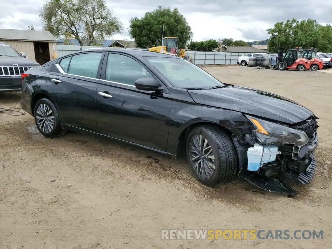 4 Photograph of a damaged car 1N4BL4DV6RN307031 NISSAN ALTIMA 2024