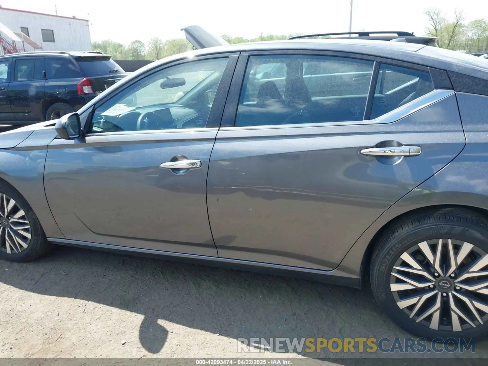 14 Photograph of a damaged car 1N4BL4DV6RN354978 NISSAN ALTIMA 2024