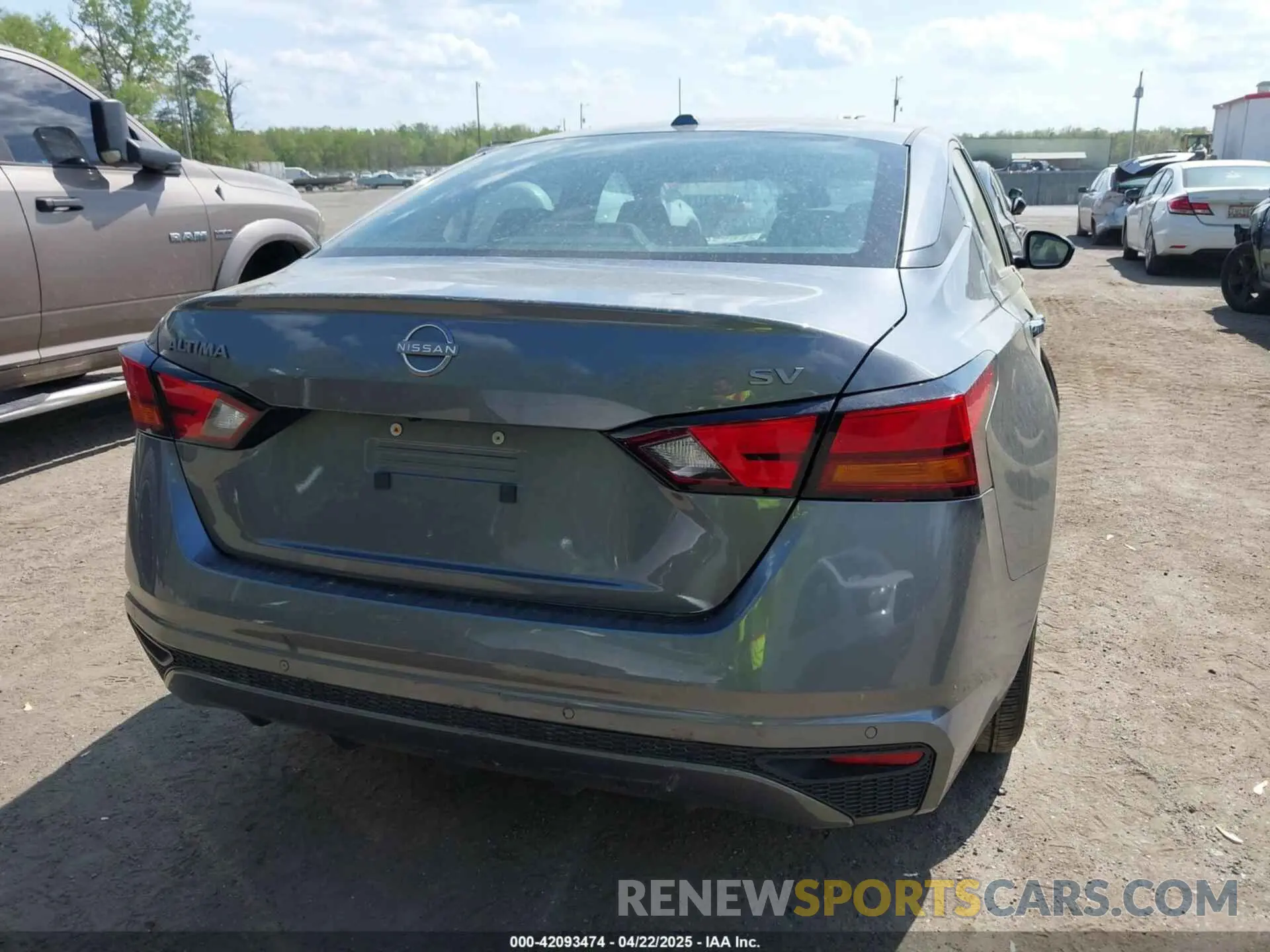 16 Photograph of a damaged car 1N4BL4DV6RN354978 NISSAN ALTIMA 2024