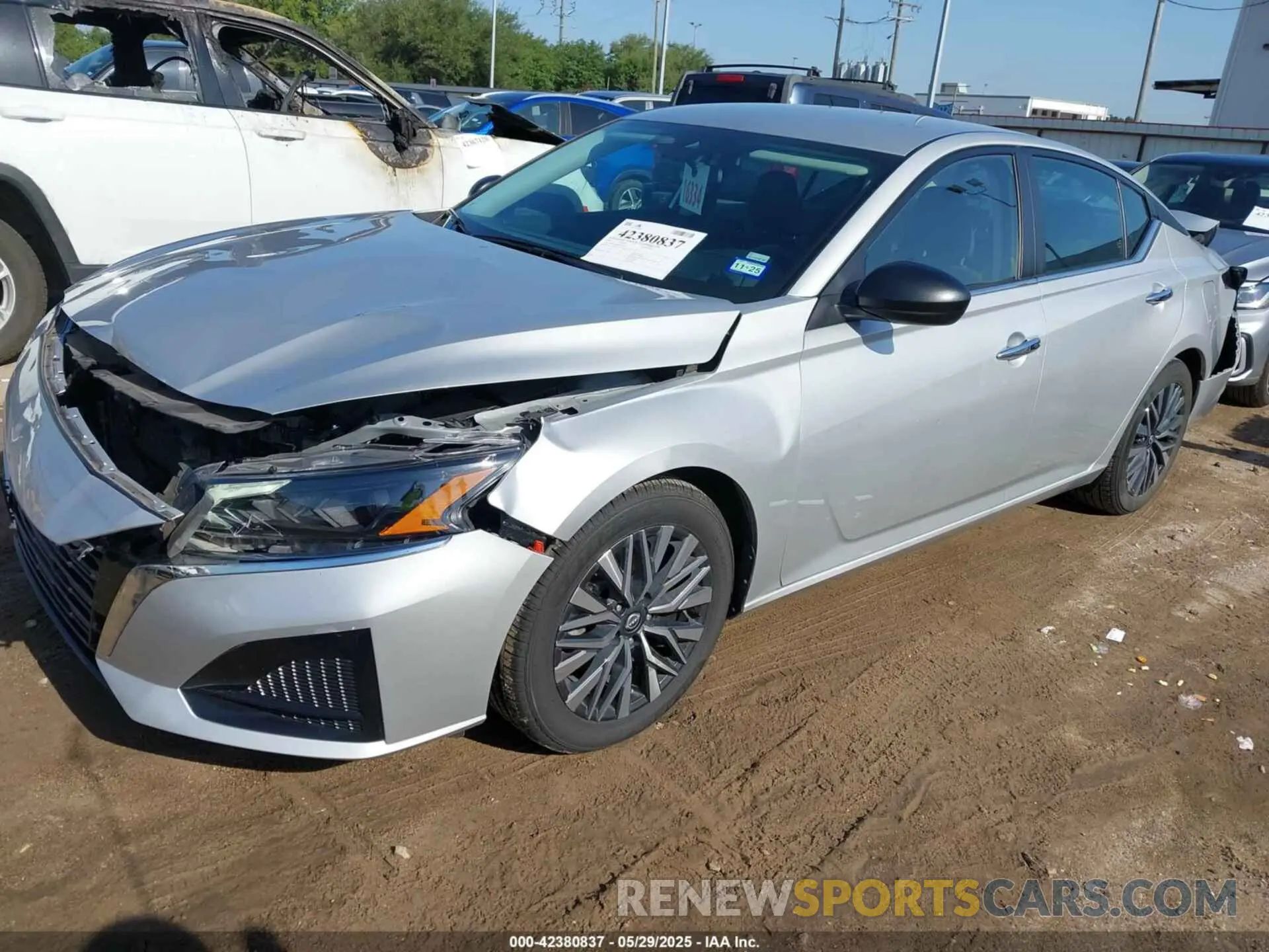 2 Photograph of a damaged car 1N4BL4DV6RN360313 NISSAN ALTIMA 2024