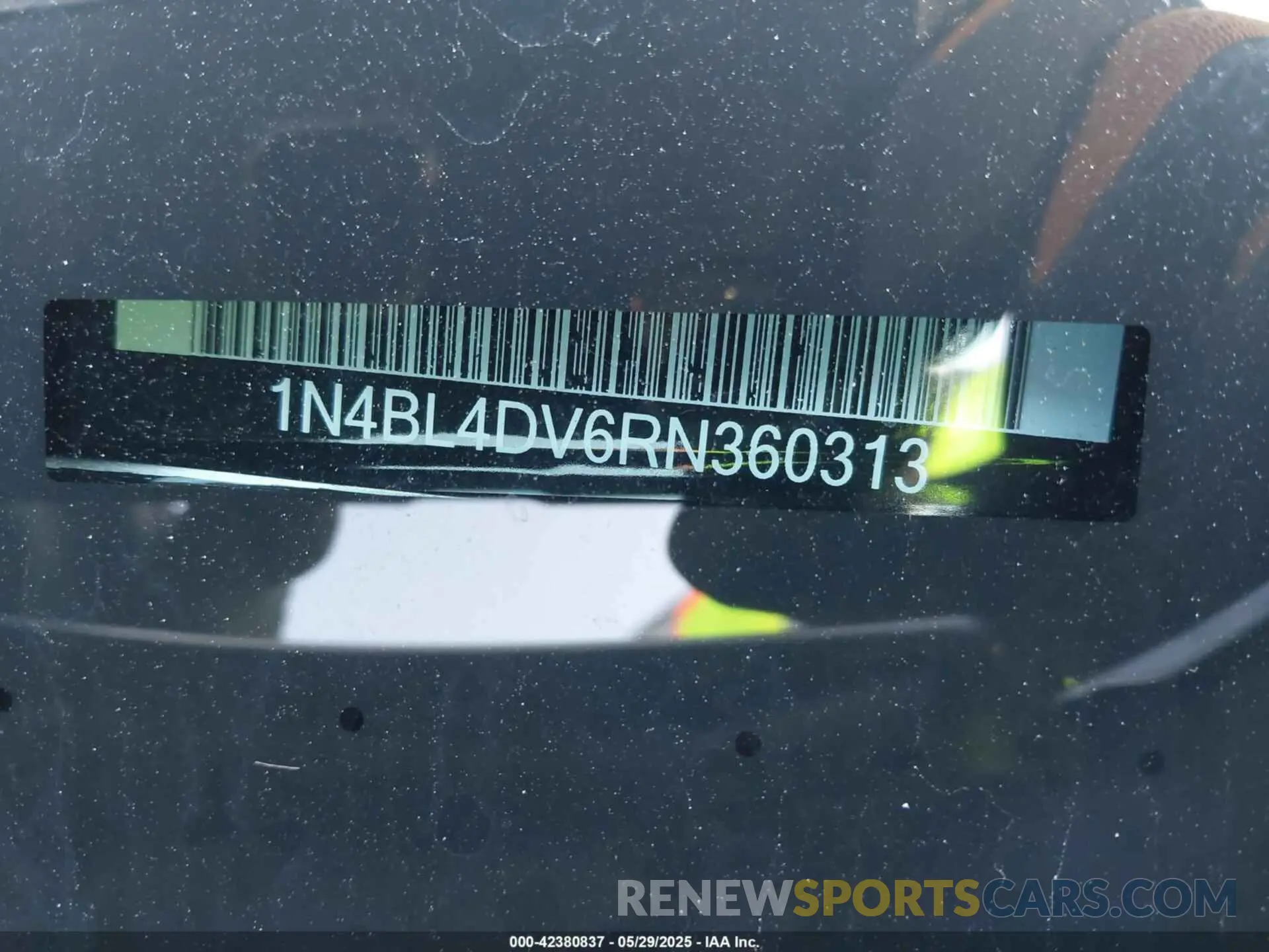 9 Photograph of a damaged car 1N4BL4DV6RN360313 NISSAN ALTIMA 2024