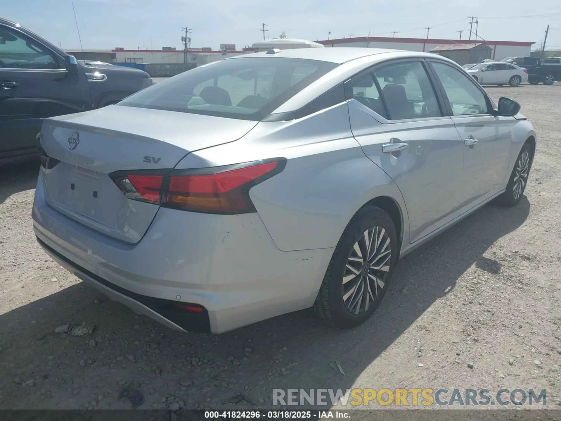 4 Photograph of a damaged car 1N4BL4DV6RN379234 NISSAN ALTIMA 2024
