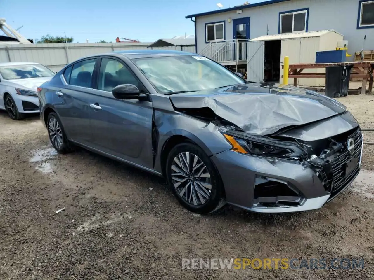 4 Photograph of a damaged car 1N4BL4DV6RN430313 NISSAN ALTIMA 2024