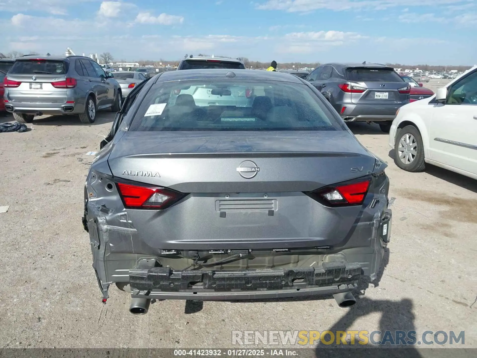 17 Photograph of a damaged car 1N4BL4DV7RN327708 NISSAN ALTIMA 2024